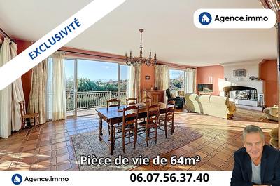 Maison ancienne - 258 m² - 8 pièces