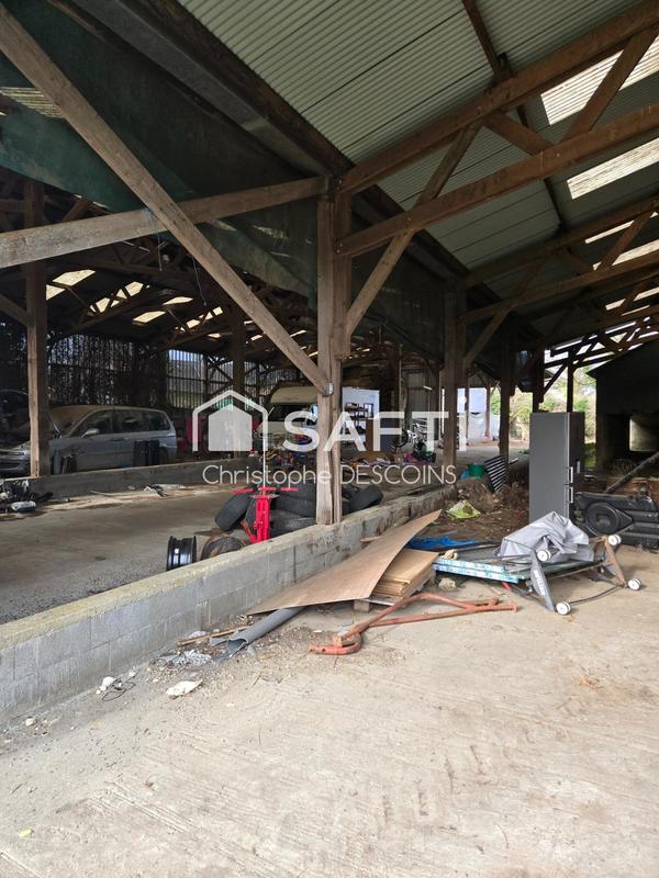 Maison - 180 m² - 9 pièces