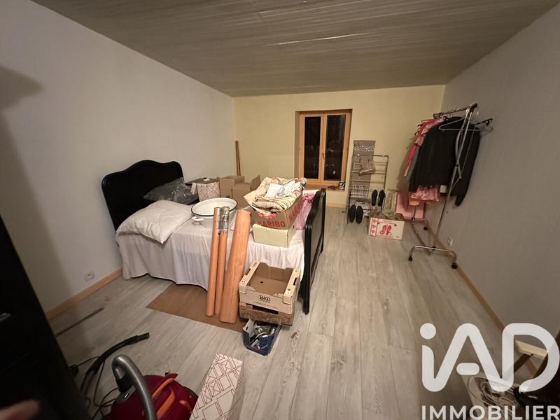 Maison de village - 216 m² - 7 pièces