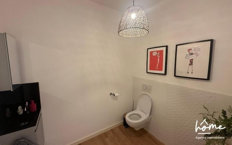 Maison contemporaine - 300 m² - 10 pièces