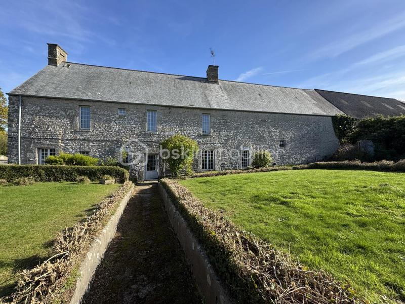 Longère - 220 m² - 8 pièces