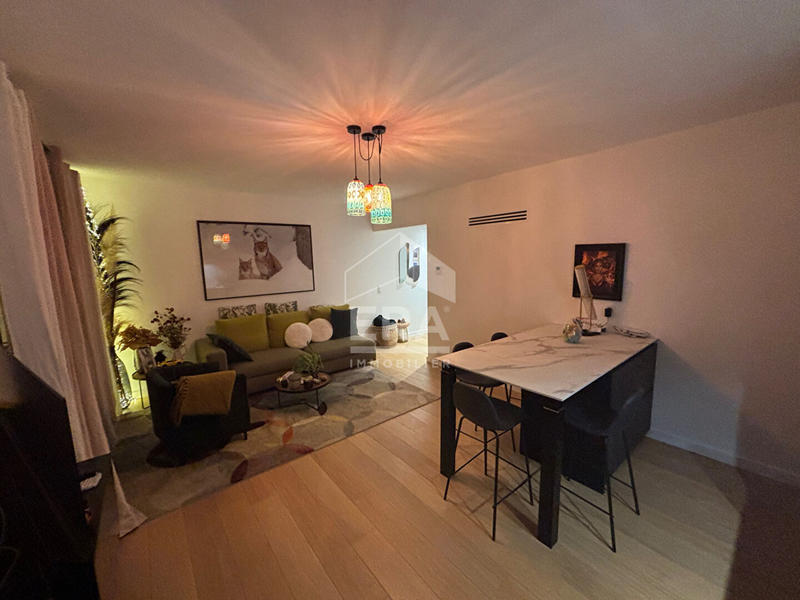 Appartement - 60 m² - 3 pièces