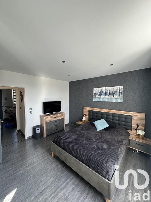 Maison - 103 m² - 8 pièces