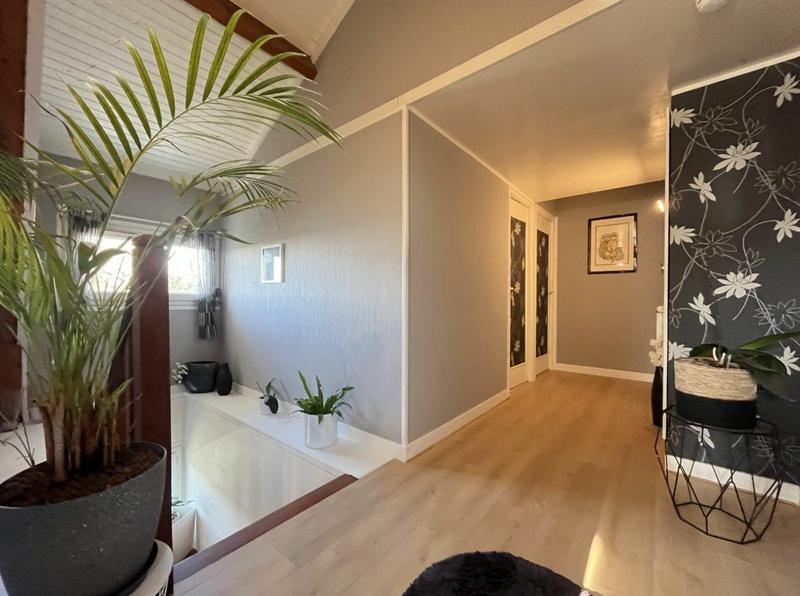 Maison - 153 m² - 6 pièces