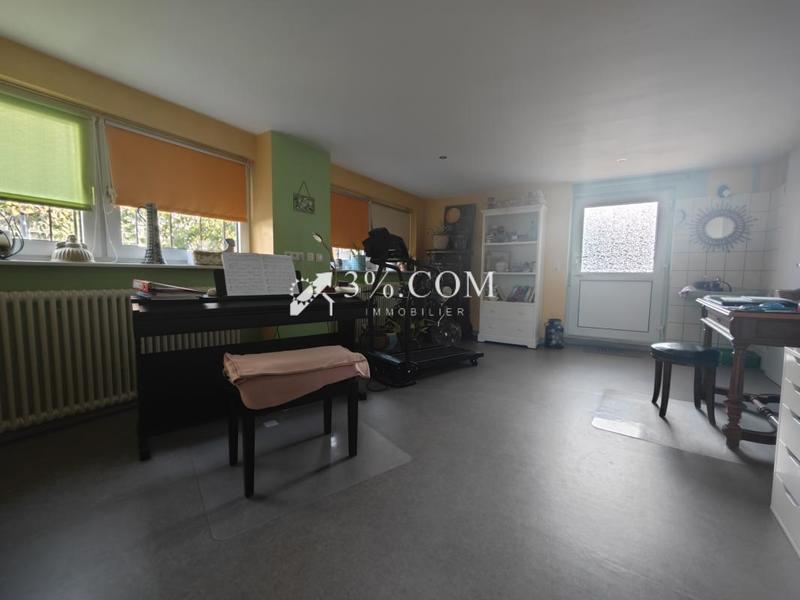 Maison - 92 m² - 7 pièces