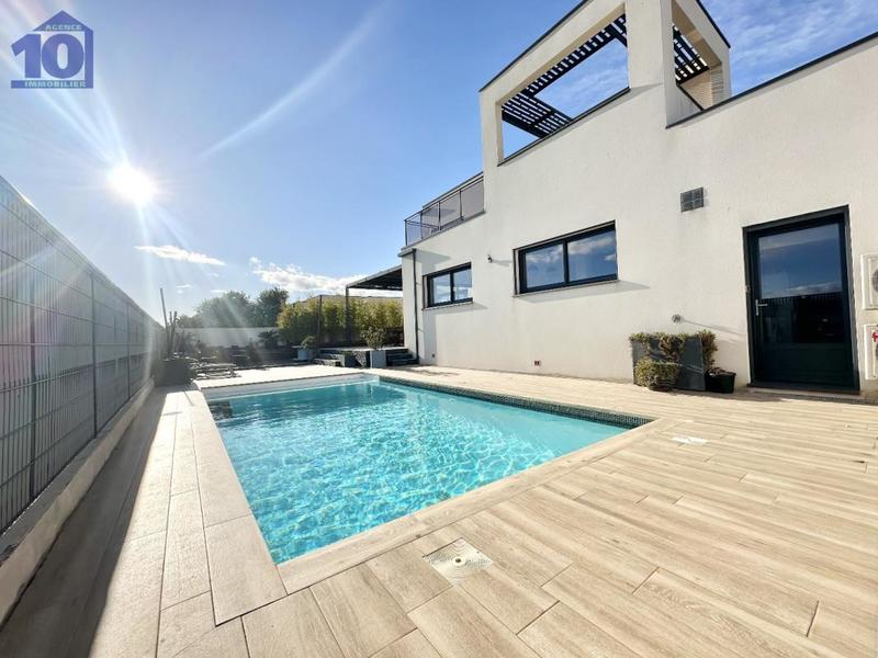 Villa - 150 m² - 4 pièces