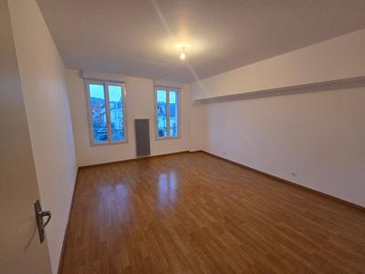 Appartement - 120 m² - 3 pièces