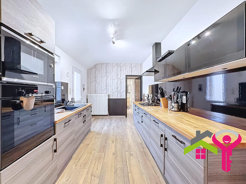 Maison - 125 m² - 6 pièces