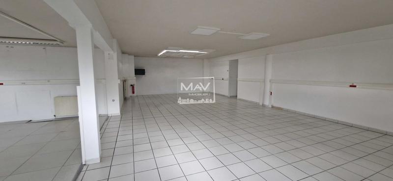 Bureau - 170 m² - 3 pièces