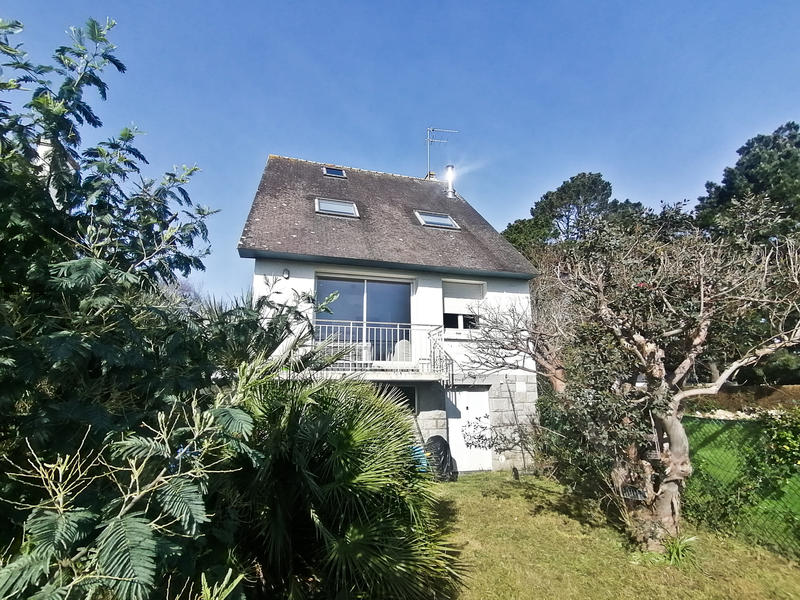 Maison - 95 m² - 5 pièces