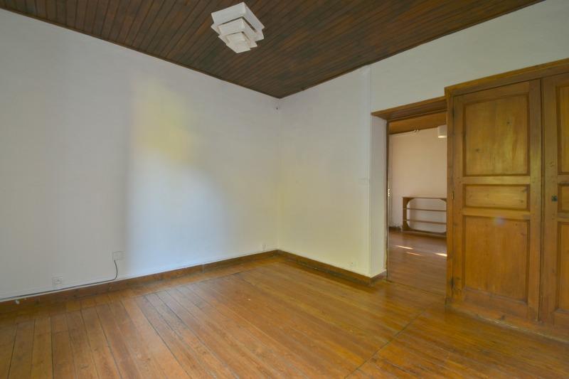 Propriété - 88 m² - 4 pièces