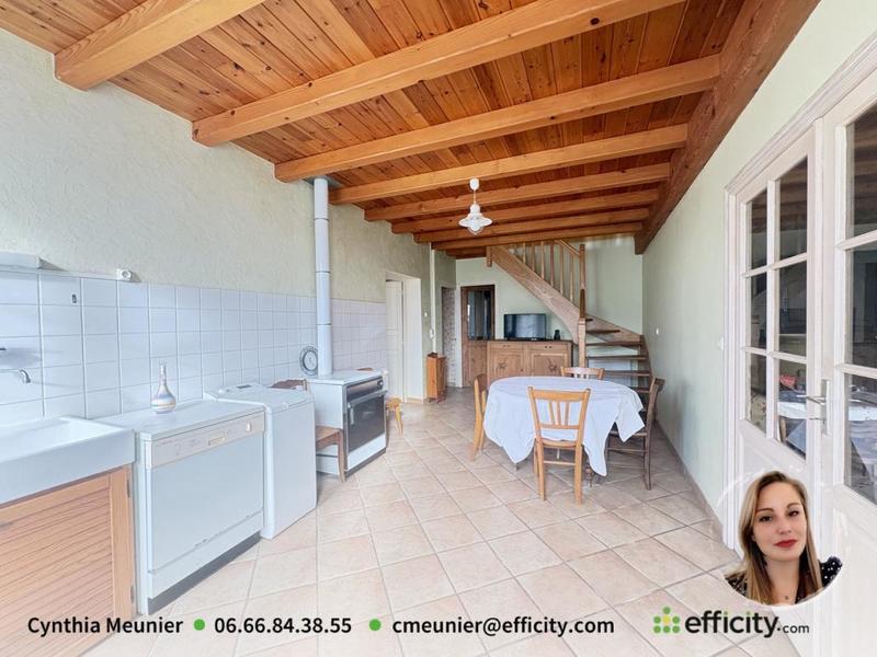 Maison - 160 m² - 5 pièces