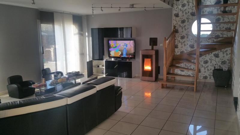 Maison - 191 m² - 7 pièces