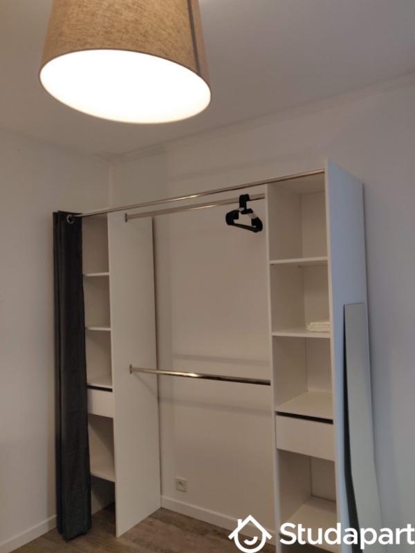 Chambre - 10 m² - 1 pièce