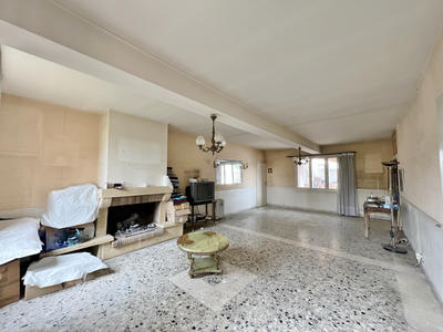 Maison - 182 m² - 7 pièces