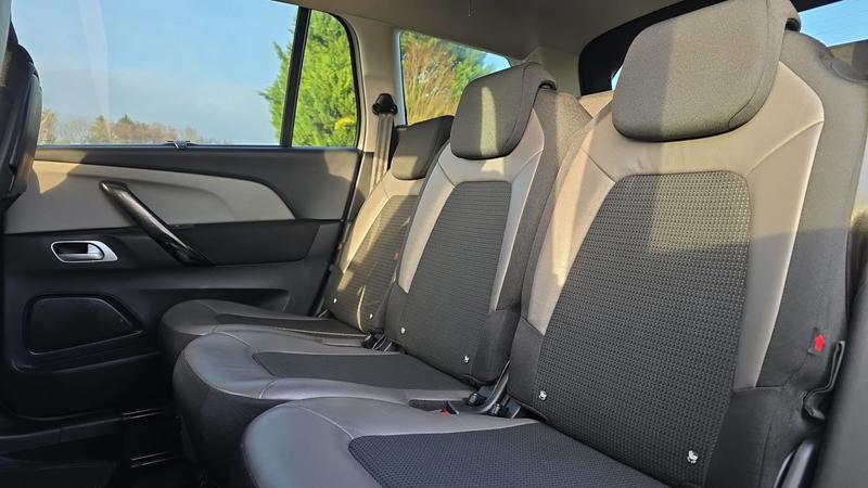 Citroën Grand C4 Picasso II 1.6 BlueHDi 116 Eat6 Shine - 5 places Automatique