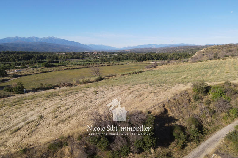 Terrain - 16 827 m²