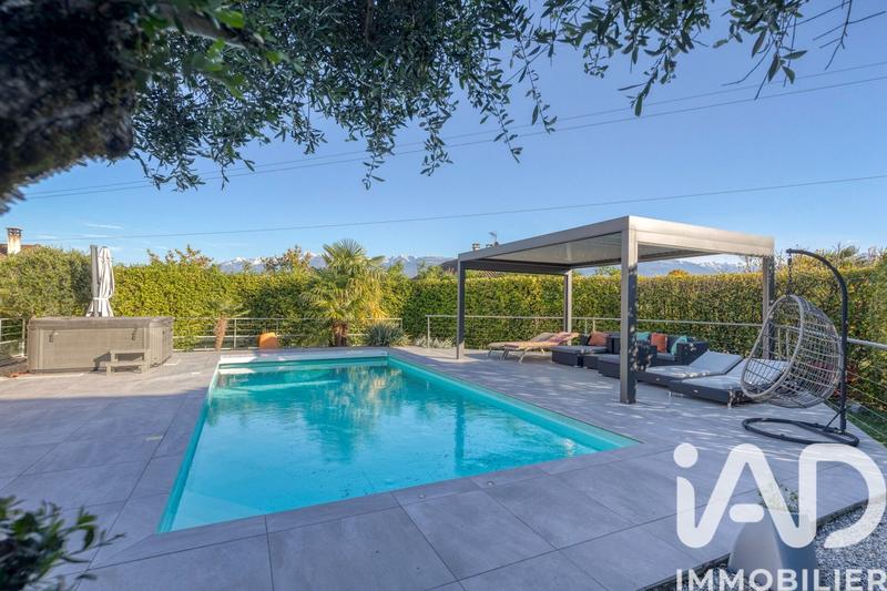 Maison - 150 m² - 5 pièces