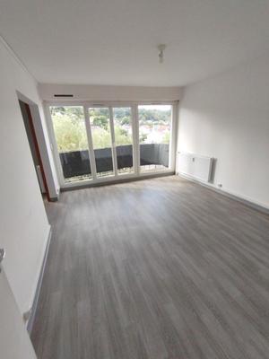 Appartement - 70 m² - 2 pièces