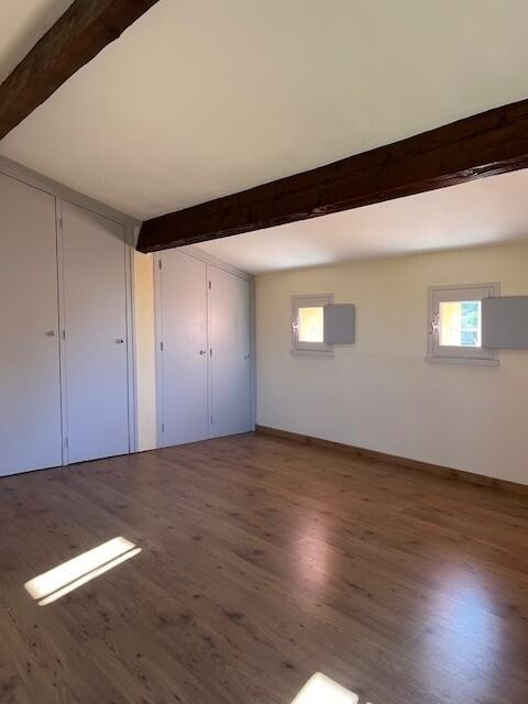 Villa - 145 m² - 6 pièces