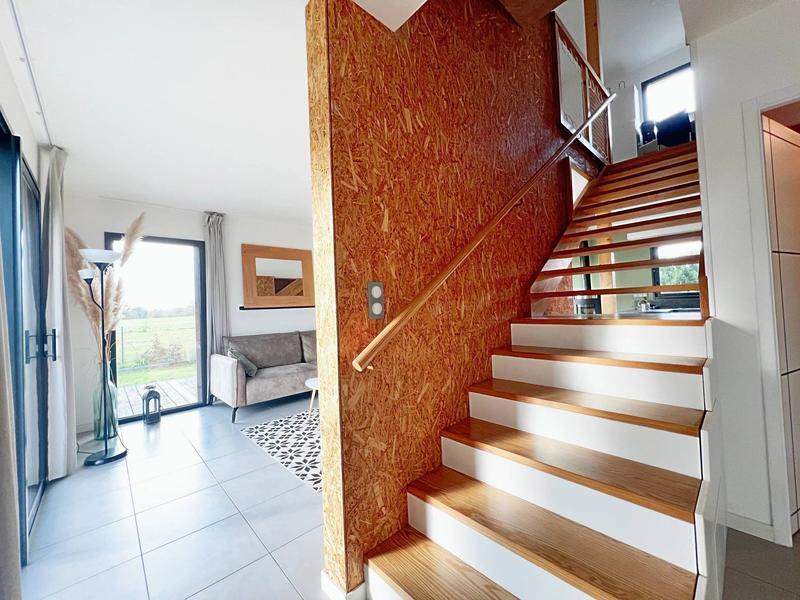 Maison - 105 m² - 5 pièces