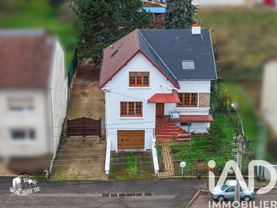 Maison - 161 m² - 7 pièces