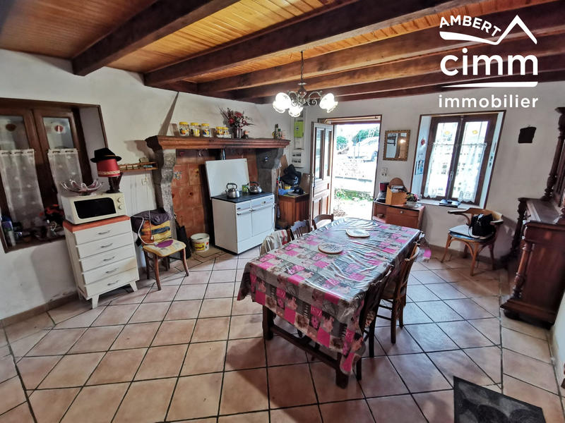 Maison - 110 m² - 5 pièces