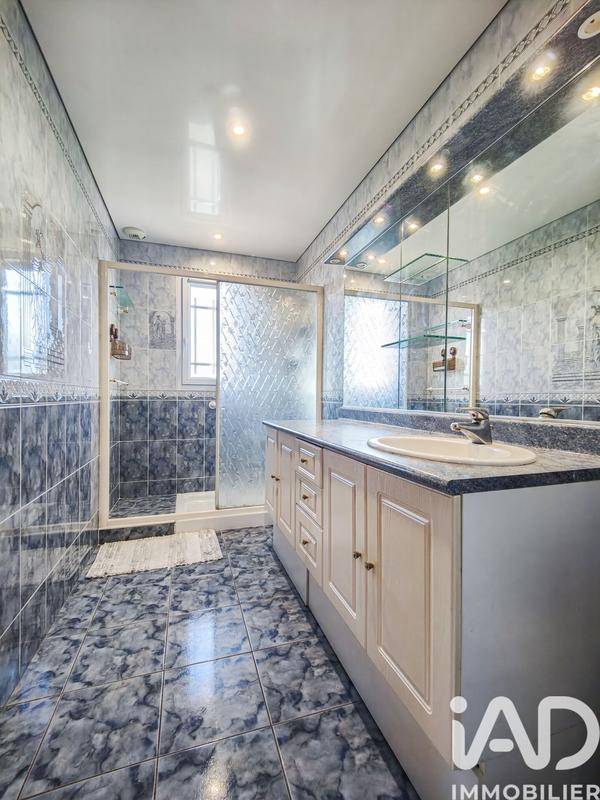 Maison - 142 m² - 5 pièces