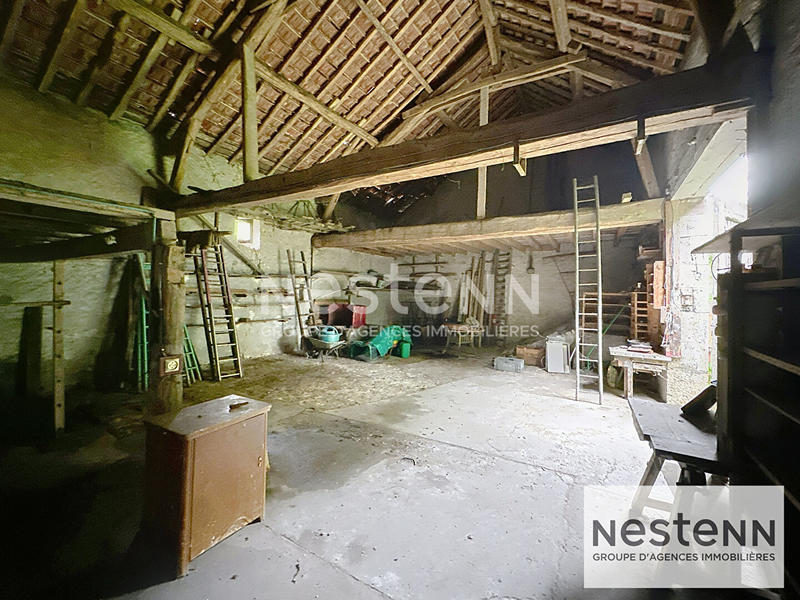 Maison - 340 m² - 13 pièces