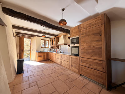 Mas - 538 m² - 13 pièces