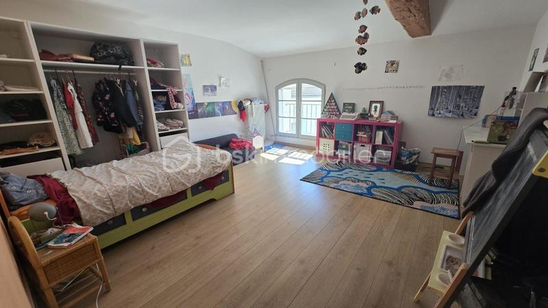 Maison de maîtres - 530 m² - 17 pièces