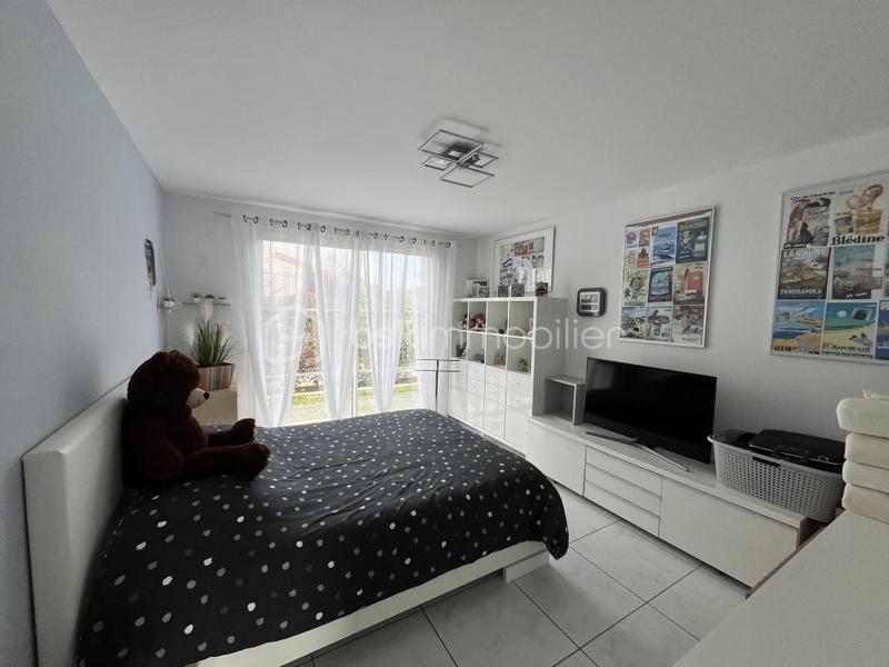 Maison - 202 m² - 5 pièces