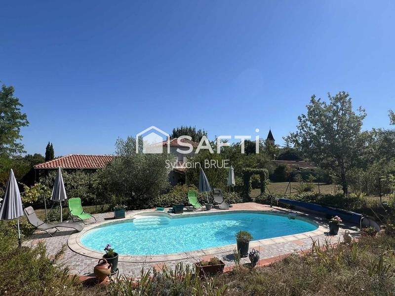 Maison - 136 m² - 5 pièces