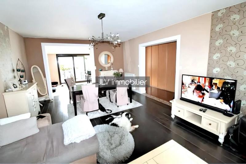 Maison - 125 m² - 5 pièces