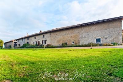 Propriété - 224 m² - 8 pièces