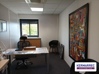 Bureau - 148 m²