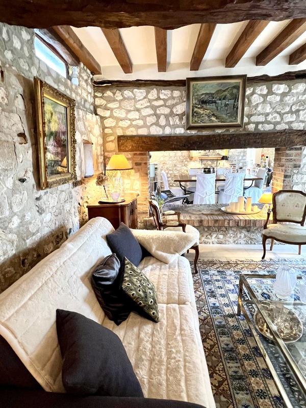 Maison ancienne - 250 m² - 10 pièces