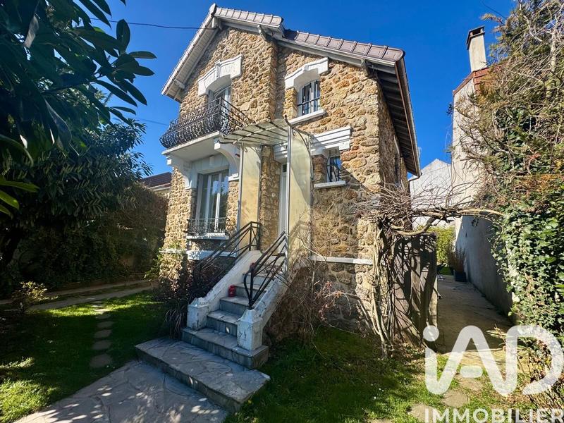 Maison - 74 m² - 4 pièces