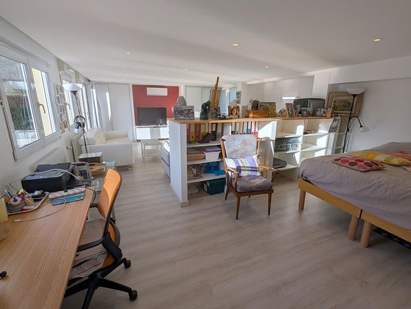 Appartement - 65 m² - 1 pièce