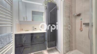 Appartement - 81 m² - 4 pièces