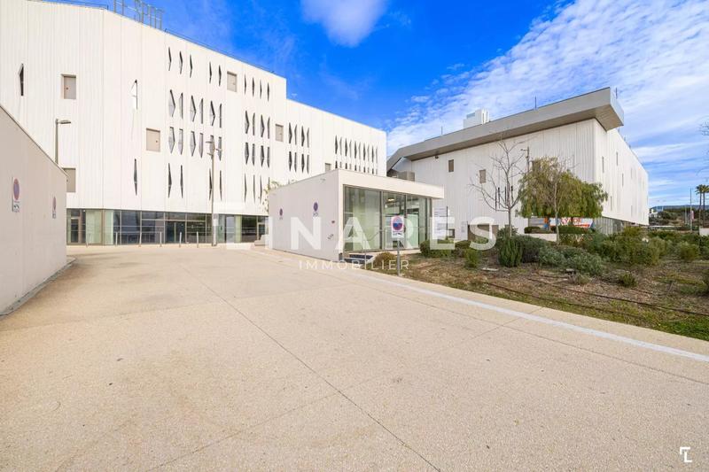 Local commercial - 310 m²