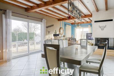 Maison - 190 m² - 5 pièces