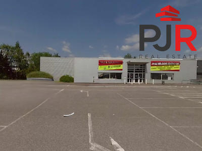 Local commercial - 554 m²
