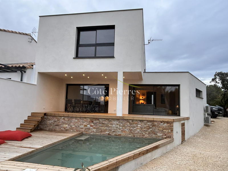 Villa - 137 m² - 5 pièces