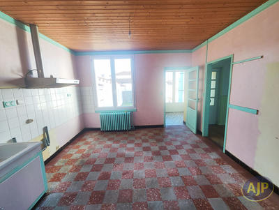 Maison - 120 m² - 6 pièces