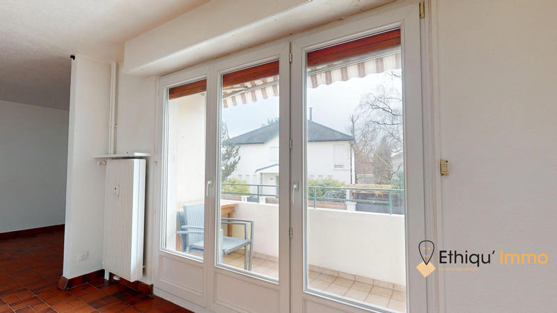 Appartement - 97 m² - 4 pièces