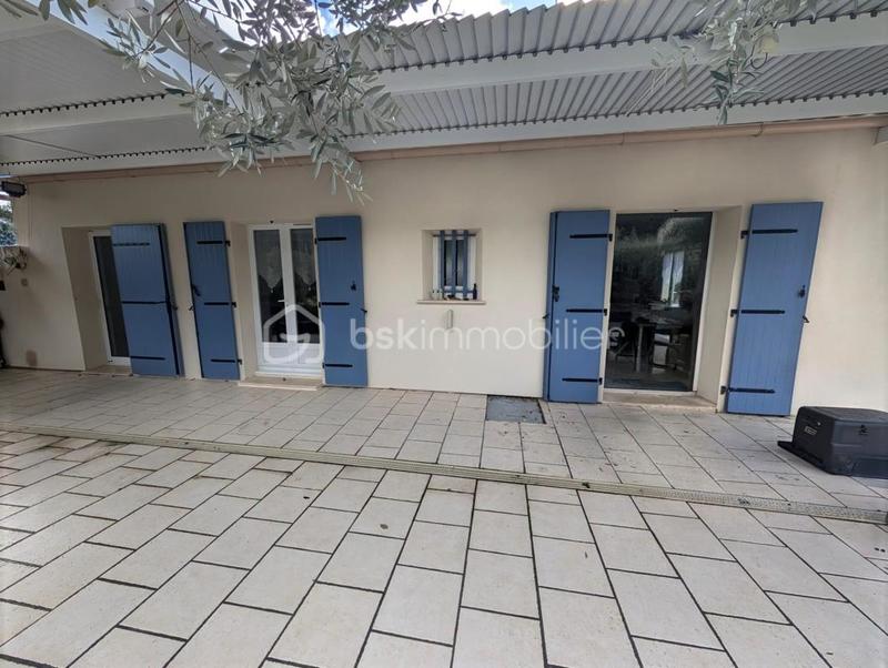 Villa - 162 m² - 6 pièces