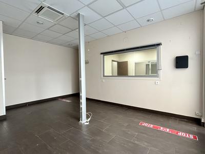 Bureau - 73 m² - 3 pièces