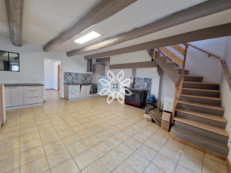 Maison - 110 m² - 7 pièces