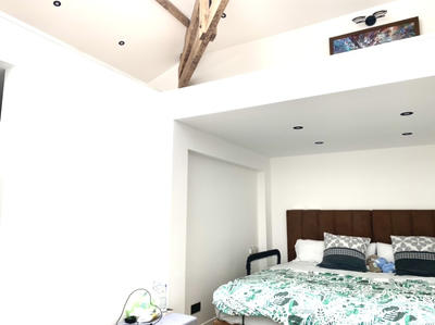 Propriété - 320 m² - 10 pièces